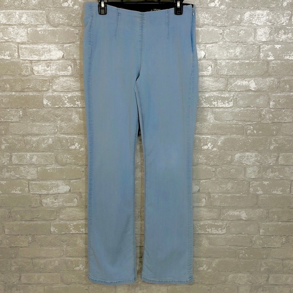 Hot in Hollywood California Fit Jeans